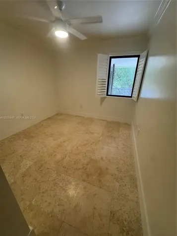 13932 Kendale Lakes Drive Miami FL 33183