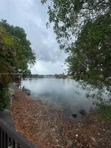 13932 Kendale Lakes Drive Miami FL 33183