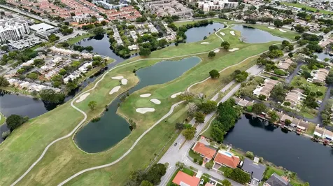 13932 Kendale Lakes Drive Miami FL 33183