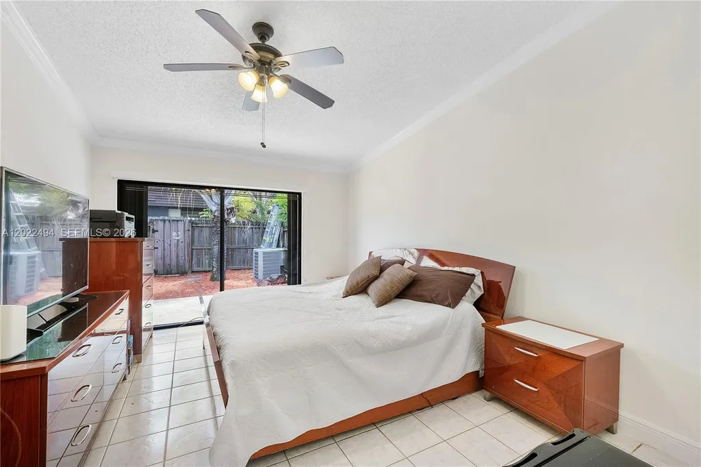 3840 Farragut Street Hollywood FL 33021