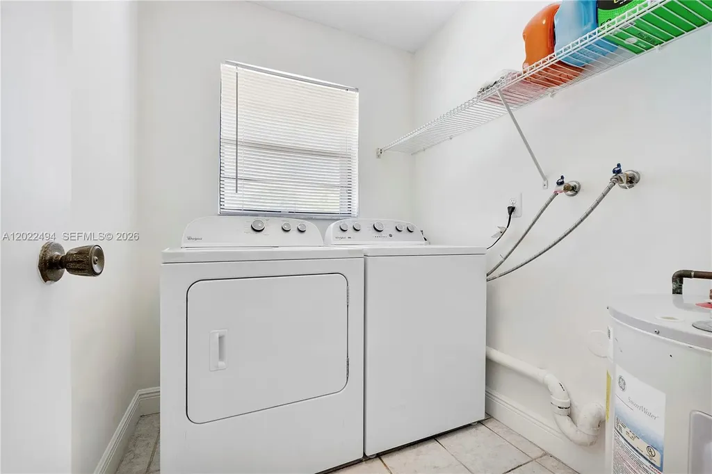 3840 Farragut Street Hollywood FL 33021