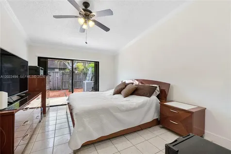 3840 Farragut Street Hollywood FL 33021