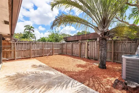3840 Farragut Street Hollywood FL 33021