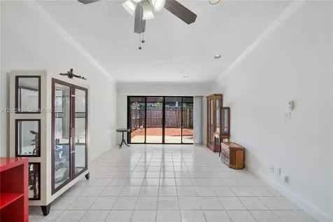 3840 Farragut Street Hollywood FL 33021