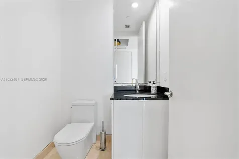 15901 Collins Avenue Sunny Isles Beach FL 33160