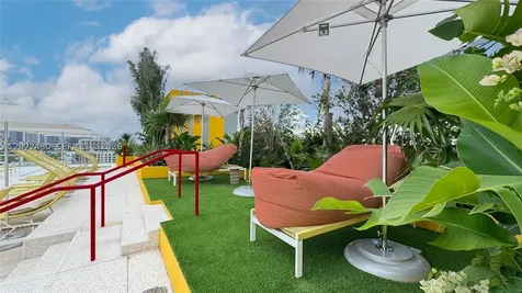 90 NE 32 Miami FL 33137