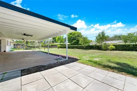 15700 SW 87th Avenue Palmetto Bay FL 33157
