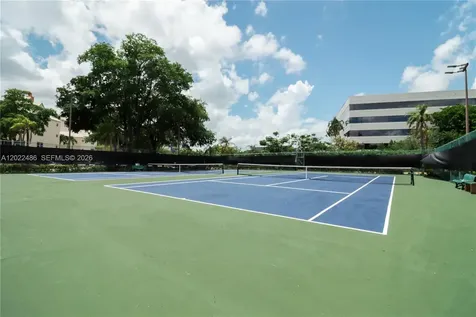8245 Lake Drive Doral FL 33166