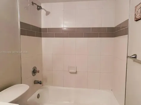 2775 W 52nd Street Hialeah FL 33016