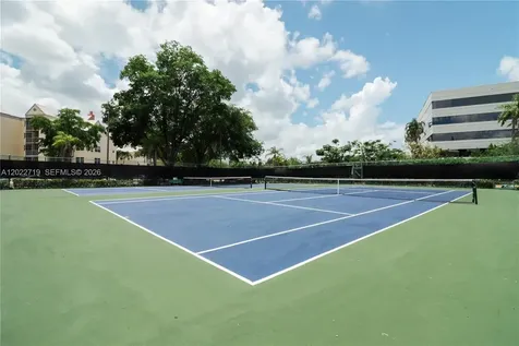 8245 Lake Drive Doral FL 33166