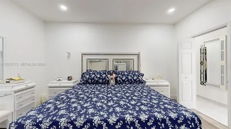 357 W 44th Street Hialeah FL 33012