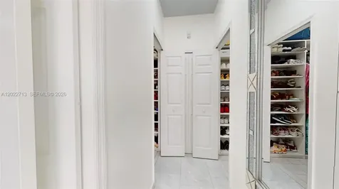 357 W 44th Street Hialeah FL 33012