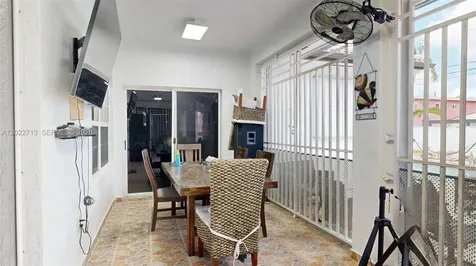 357 W 44th Street Hialeah FL 33012