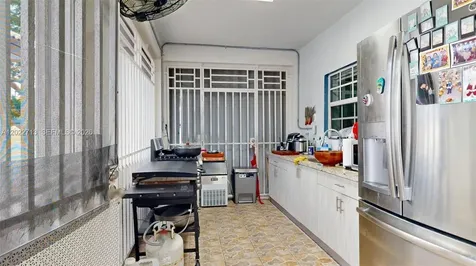 357 W 44th Street Hialeah FL 33012