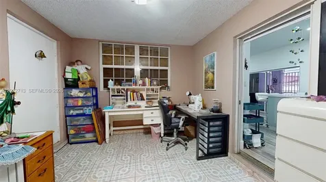 357 W 44th Street Hialeah FL 33012