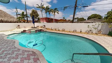 357 W 44th Street Hialeah FL 33012