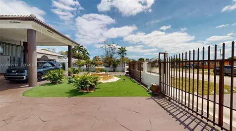 357 W 44th Street Hialeah FL 33012