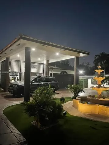 357 W 44th Street Hialeah FL 33012