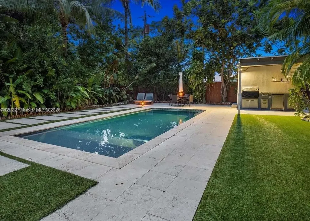 443 NE 71st Street Miami FL 33138