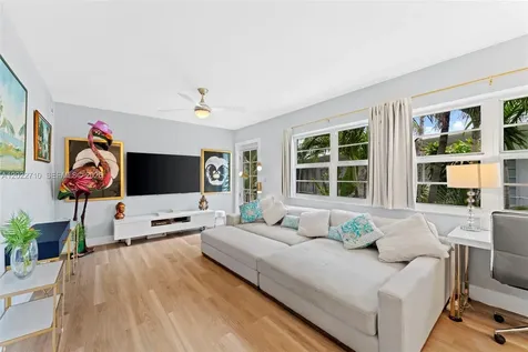 1925 Washington Avenue Miami Beach FL 33139