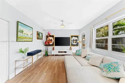 1925 Washington Avenue Miami Beach FL 33139