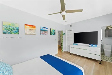 1925 Washington Avenue Miami Beach FL 33139