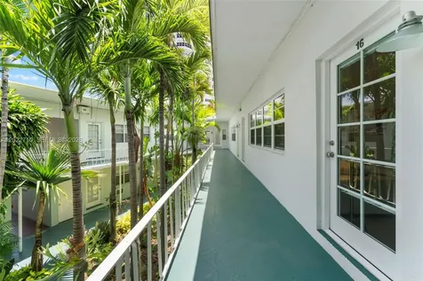 1925 Washington Avenue Miami Beach FL 33139