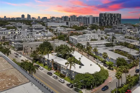 1925 Washington Avenue Miami Beach FL 33139