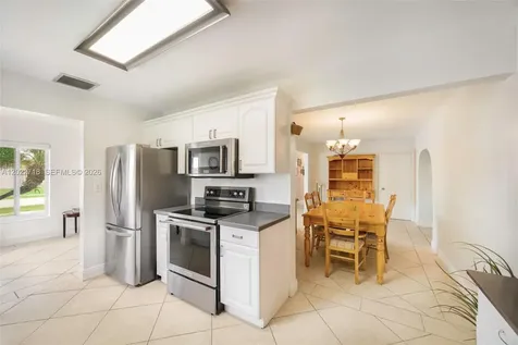 11750 SW 31st Street Miami FL 33175