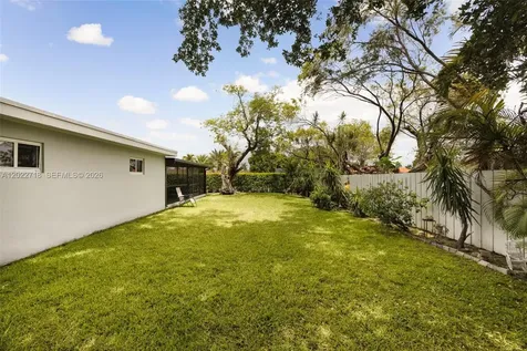 11750 SW 31st Street Miami FL 33175