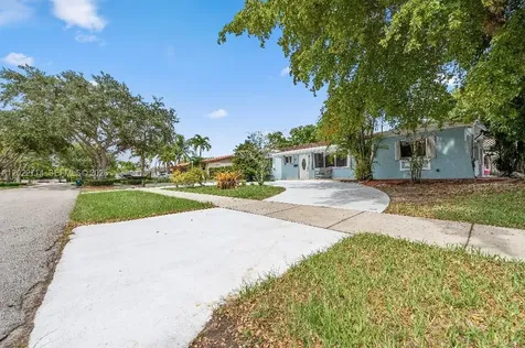 7311 SW 139th Avenue Miami FL 33183