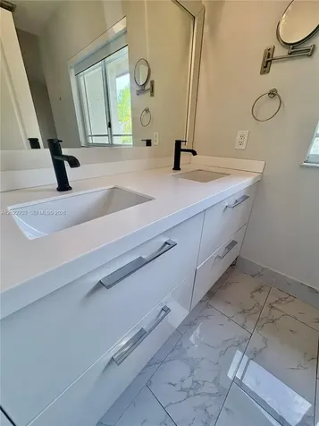 10190 SW 88th Street Miami FL 33176