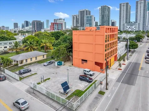 123 NW 14th Street Miami FL 33136