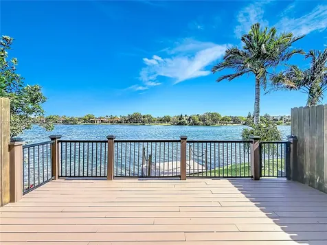 781 NE 195th Street Miami FL 33179