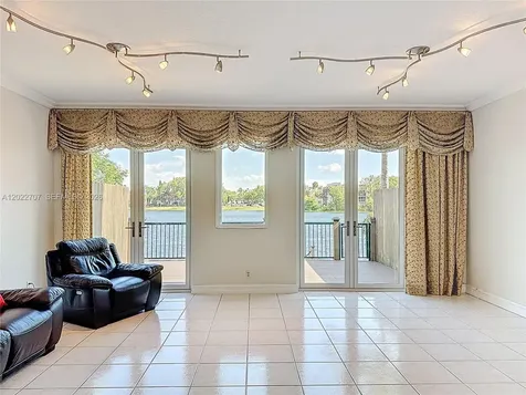 781 NE 195th Street Miami FL 33179