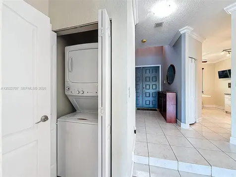 781 NE 195th Street Miami FL 33179