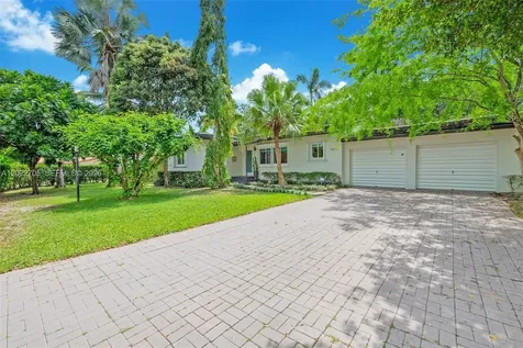 5800 SW 50th Terrace Miami FL 33155