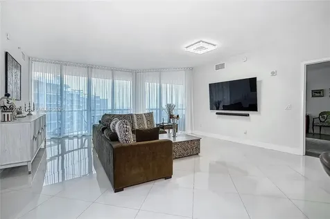 3131 NE 188th Street Aventura FL 33180