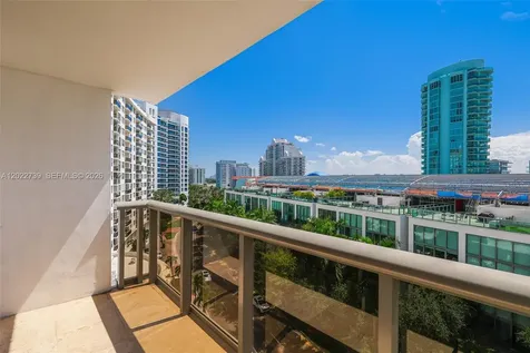 6039 Collins Avenue Miami Beach FL 33140