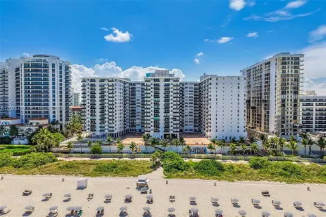 6039 Collins Avenue Miami Beach FL 33140