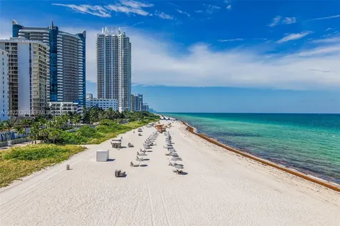 6039 Collins Avenue Miami Beach FL 33140