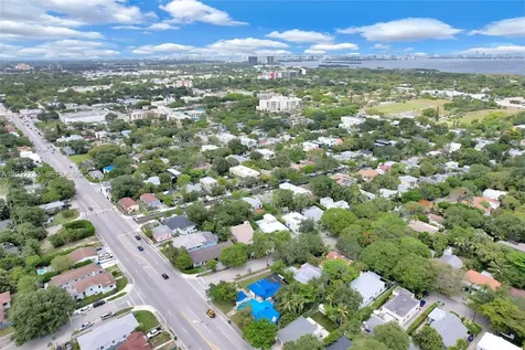 21 NE 48th Street Miami FL 33137