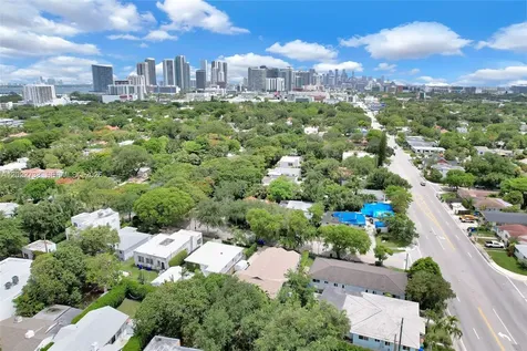 21 NE 48th Street Miami FL 33137