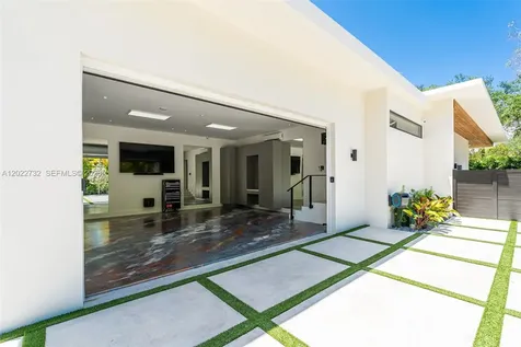 7825 SW 128th Street Pinecrest FL 33156