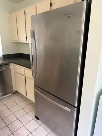 9475 Palm Creek N Pembroke Pines FL 33025