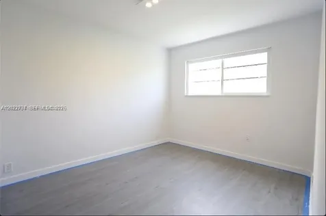 324 Washington Avenue Miami Beach FL 33139