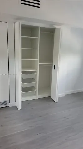 324 Washington Avenue Miami Beach FL 33139