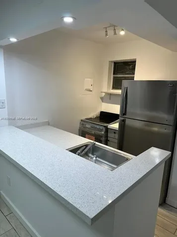 4271 NW 11th Street Miami FL 33126