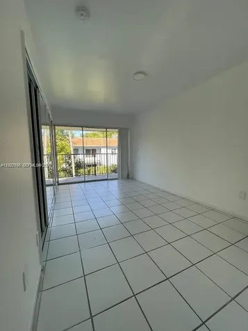 4271 NW 11th Street Miami FL 33126