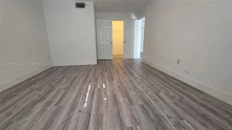 5011 Wiles Road Coconut Creek FL 33073